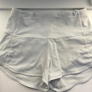 SIZE 0 WHITE LULULEMON SHORTS